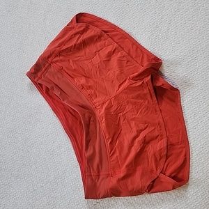 Lululemon speed shorts Sz 10